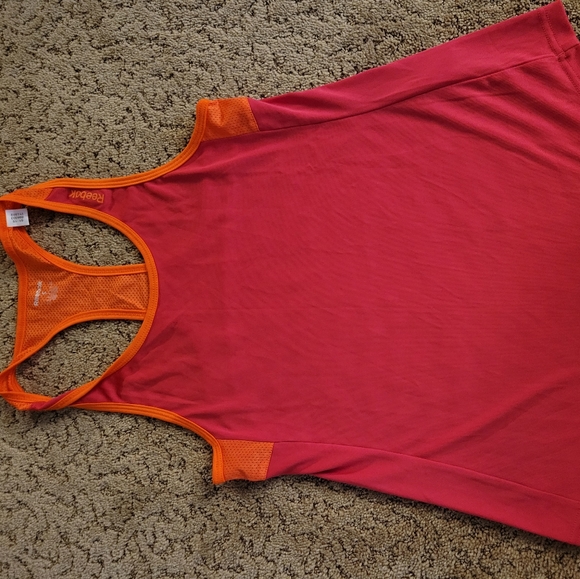 Reebok tank top - Picture 1 of 4
